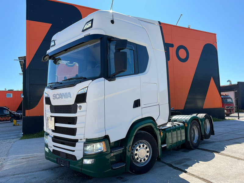 Scania S 500 6x2 GCW 70 ton / PTO / RETARDER / DOUBLE BOGIE - Nyergesvontató: 2 kép. Scania S 500 6x2 GCW 70 ton / PTO / RETARDER / DOUBLE BOGIE - Nyergesvontató: 2 kép.
