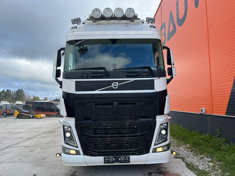 Volvo FH 16 750 6x4 COMBI / PK34002 / JOAB L 24 ton / L=4950 mm - Nyergesvontató: 3 kép. Volvo FH 16 750 6x4 COMBI / PK34002 / JOAB L 24 ton / L=4950 mm - Nyergesvontató: 3 kép.