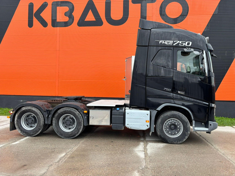 Volvo FH 16 750 6x4 GCW 90 ton / RETARDER - Nyergesvontató: 5 kép. Volvo FH 16 750 6x4 GCW 90 ton / RETARDER - Nyergesvontató: 5 kép.