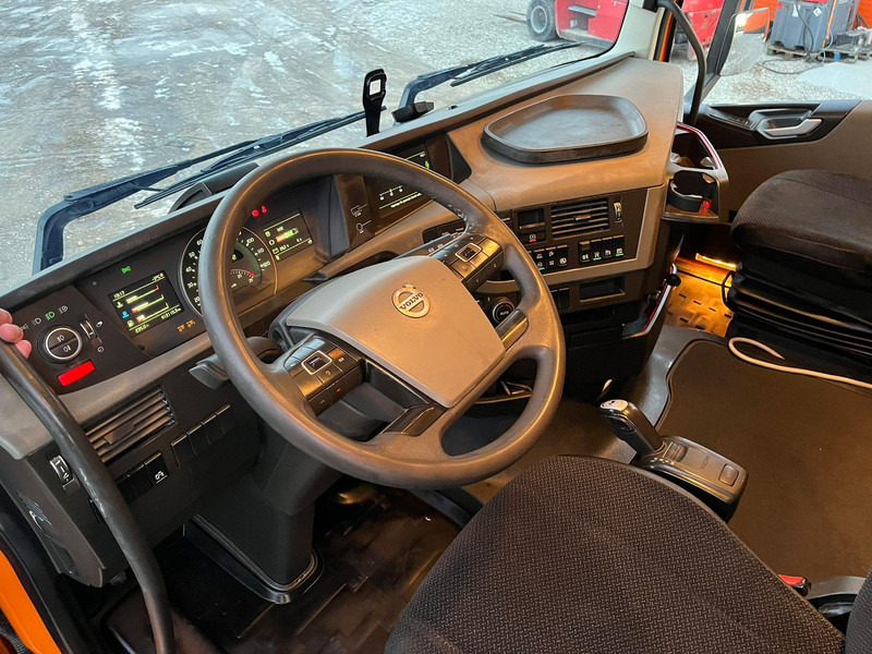 Nyergesvontató Volvo FH 460 6x2 HYDRAULICS: 12 kép.