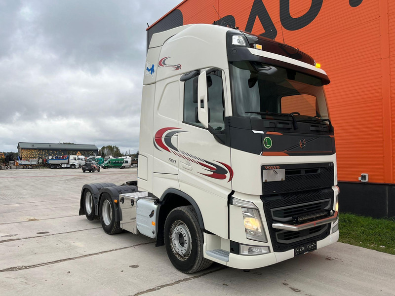 Volvo FH 500 6x2 GLOBE XL / DOUBLE BOGIE - Nyergesvontató: 4 kép. Volvo FH 500 6x2 GLOBE XL / DOUBLE BOGIE - Nyergesvontató: 4 kép.