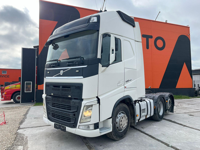 Volvo FH 500 6x2 GLOBE XL - Nyergesvontató: 2 kép. Volvo FH 500 6x2 GLOBE XL - Nyergesvontató: 2 kép.