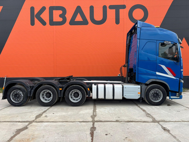 Volvo FH 500 8x4*4 GCW 70 ton / PTO - Nyergesvontató: 5 kép. Volvo FH 500 8x4*4 GCW 70 ton / PTO - Nyergesvontató: 5 kép.