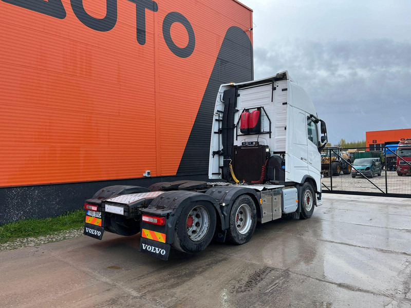 Volvo FH 540 6x2 ADR / GLOBE XL / HYDRAULICS / RETARDER / DOUBLE BOGIE - Nyergesvontató: 5 kép. Volvo FH 540 6x2 ADR / GLOBE XL / HYDRAULICS / RETARDER / DOUBLE BOGIE - Nyergesvontató: 5 kép.