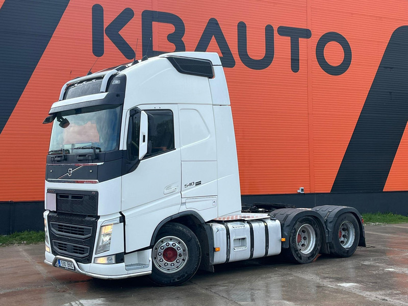 Volvo FH 540 6x2 ADR / GLOBE XL / HYDRAULICS / RETARDER / DOUBLE BOGIE - Nyergesvontató: 1 kép. Volvo FH 540 6x2 ADR / GLOBE XL / HYDRAULICS / RETARDER / DOUBLE BOGIE - Nyergesvontató: 1 kép.