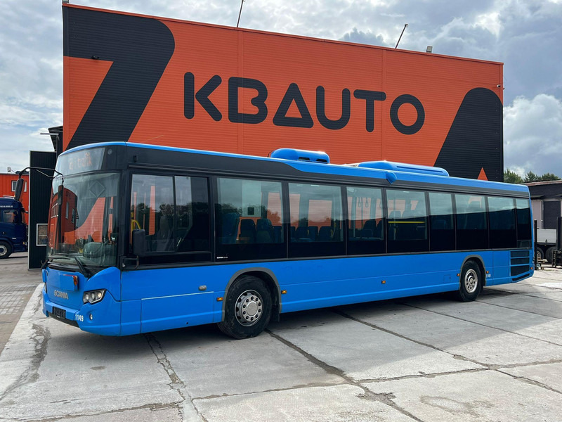Scania K 320 4x2 Citywide 43 SEATS / AC / AUXILIARY HEATING / RETARDER - Városi busz: 3 kép. Scania K 320 4x2 Citywide 43 SEATS / AC / AUXILIARY HEATING / RETARDER - Városi busz: 3 kép.