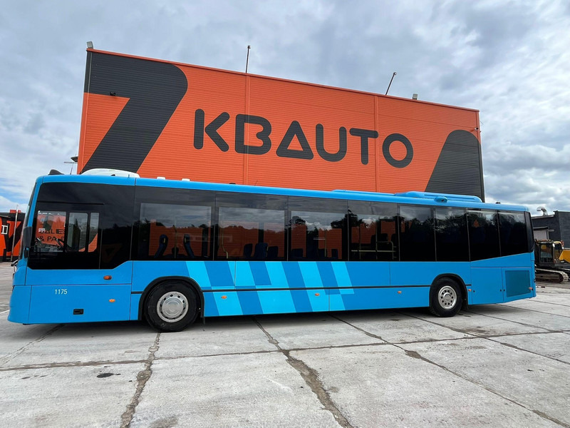 Scania K 320 Citywide 4x2 44 SEATS / AC / AUXILIARY HEATING - Városi busz: 4 kép. Scania K 320 Citywide 4x2 44 SEATS / AC / AUXILIARY HEATING - Városi busz: 4 kép.