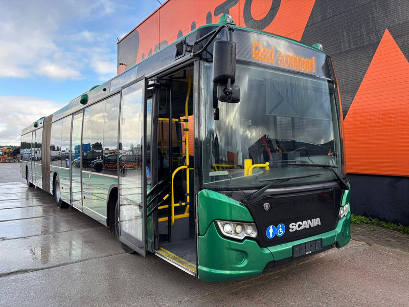 Scania K 320 Citywide CLASS 2 INTERCITY / AC / AUXILIARY HEATING - Csuklós busz: 1 kép. Scania K 320 Citywide CLASS 2 INTERCITY / AC / AUXILIARY HEATING - Csuklós busz: 1 kép.