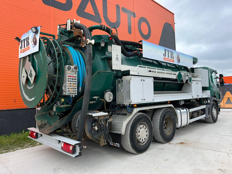 Scania P 360 6x2*4 Larsen A/S TANK 10000 l / VACUUM Vacustar W1300R / PRESSURE Uraca F716 - Szippantós autó: 5 kép. Scania P 360 6x2*4 Larsen A/S TANK 10000 l / VACUUM Vacustar W1300R / PRESSURE Uraca F716 - Szippantós autó: 5 kép.