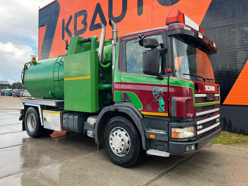Scania P 94 4x2 TANK 9000 I + 1200 l / VACUUM Jurop PR150 / PRESSURE Pratissoli 150 bar / 102 l/min - Szippantós autó: 4 kép. Scania P 94 4x2 TANK 9000 I + 1200 l / VACUUM Jurop PR150 / PRESSURE Pratissoli 150 bar / 102 l/min - Szippantós autó: 4 kép.