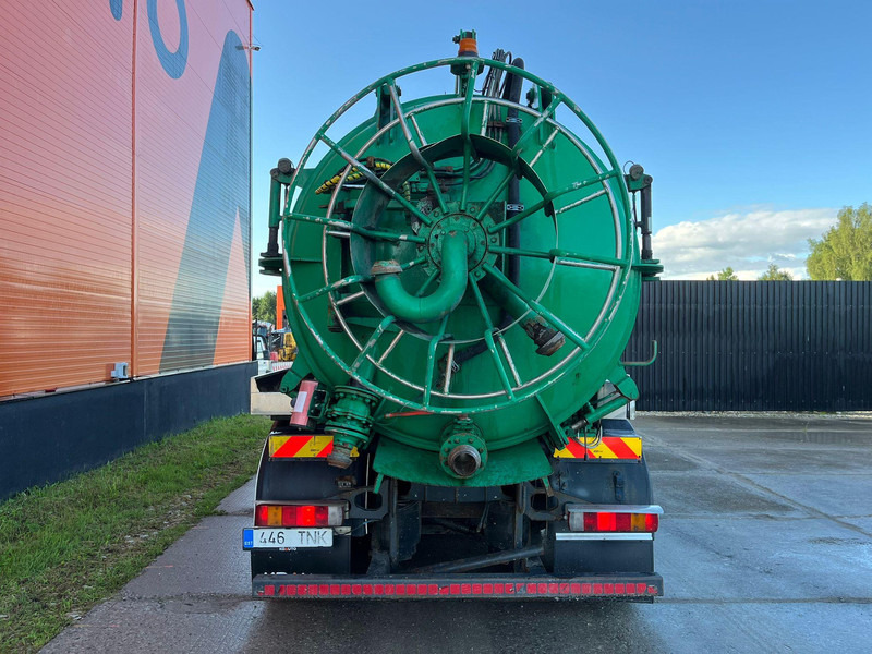 Scania R 124 6x2*4 TANK 1500 I + 13000 l / VACUUM Moro PM200 year 2015 / PRESSURE Pratissoli 500 bar / 200 l/min - Szippantós autó: 5 kép. Scania R 124 6x2*4 TANK 1500 I + 13000 l / VACUUM Moro PM200 year 2015 / PRESSURE Pratissoli 500 bar / 200 l/min - Szippantós autó: 5 kép.