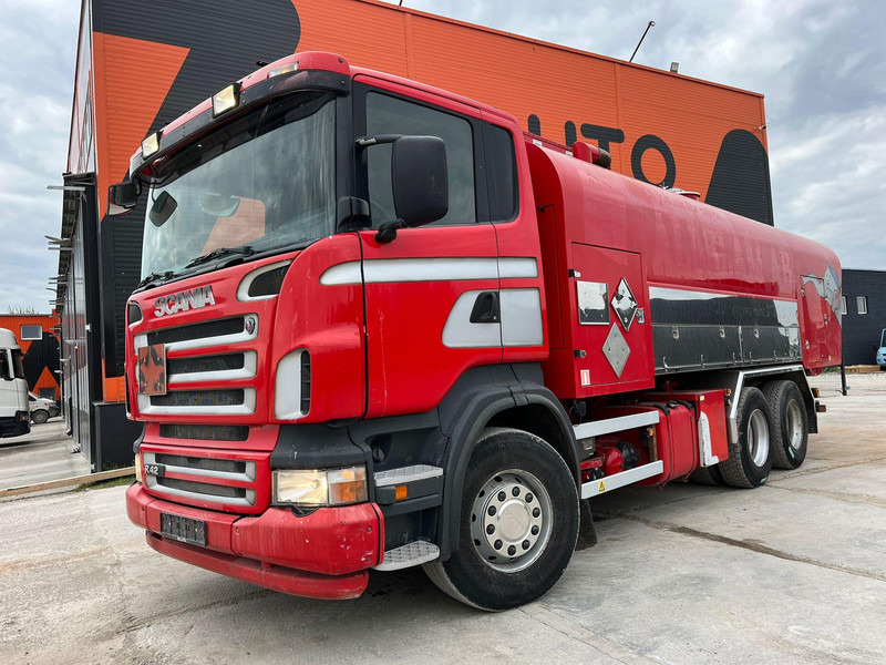 Scania R 420 6x2 ADR / STAINLESS STEEL TANK 9500 l / FULL STEEL SUSPENSION - Tartályos teherautó: 2 kép. Scania R 420 6x2 ADR / STAINLESS STEEL TANK 9500 l / FULL STEEL SUSPENSION - Tartályos teherautó: 2 kép.