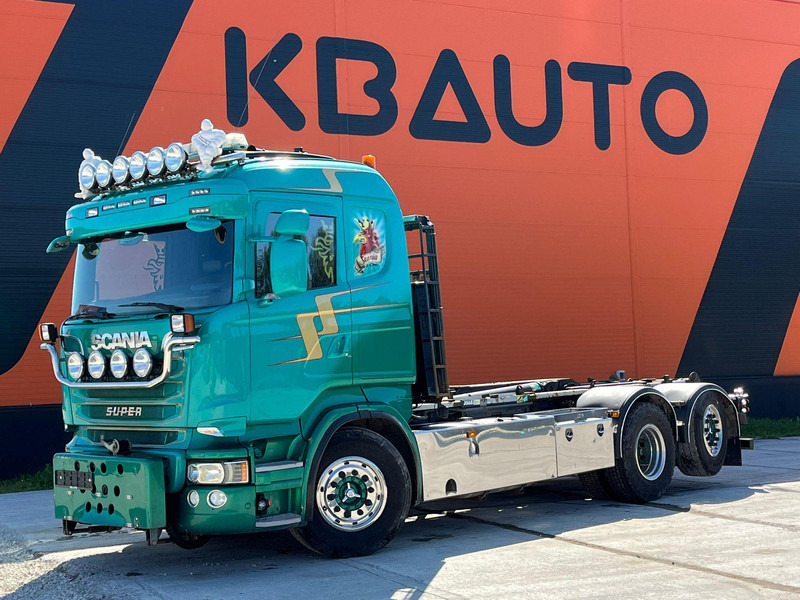 Scania R 520 6x2*4 JOAB L 20 ton / L=5200 mm / RETARDER - Horgos rakodó teherautó: 1 kép. Scania R 520 6x2*4 JOAB L 20 ton / L=5200 mm / RETARDER - Horgos rakodó teherautó: 1 kép.