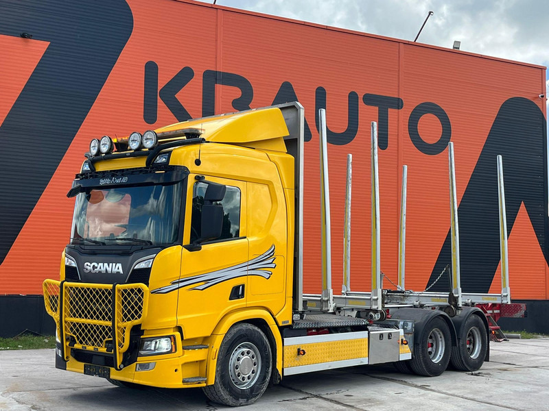 Scania R 730 6x4 RETARDER - Rönkszállító teherautó, Darus autó: 1 kép. Scania R 730 6x4 RETARDER - Rönkszállító teherautó, Darus autó: 1 kép.