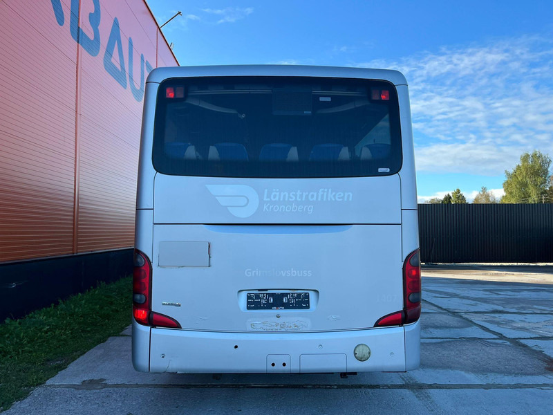 Helyközi busz Setra S 417 UL 6x2*4 57 SEATS / AC / AUXILIARY HEATER / WHEELCHAIR LIFT: 6 kép. Helyközi busz Setra S 417 UL 6x2*4 57 SEATS / AC / AUXILIARY HEATER / WHEELCHAIR LIFT: 6 kép.