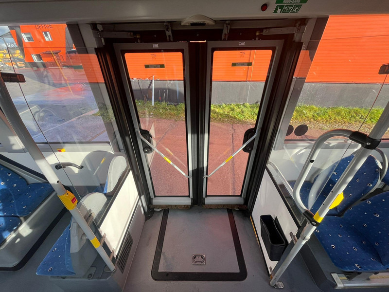 Városi busz Volvo B5LH 7900 4x2 HYBRID / AC / AUXILIARY HEATING / WHEELCHAIR RAMP: 17 kép.