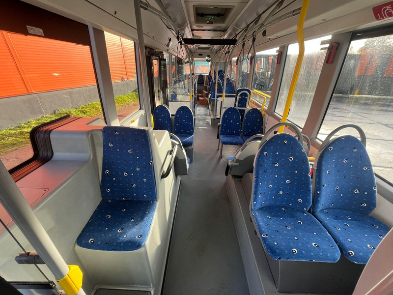 Városi busz Volvo B5LH 7900 4x2 HYBRID / AC / AUXILIARY HEATING / WHEELCHAIR RAMP: 15 kép.