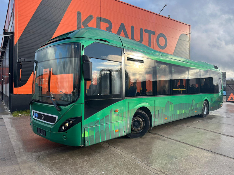 Volvo B5LH 7900 4x2 HYBRID / AC / AUXILIARY HEATING / WHEELCHAIR RAMP - Városi busz: 3 kép. Volvo B5LH 7900 4x2 HYBRID / AC / AUXILIARY HEATING / WHEELCHAIR RAMP - Városi busz: 3 kép.
