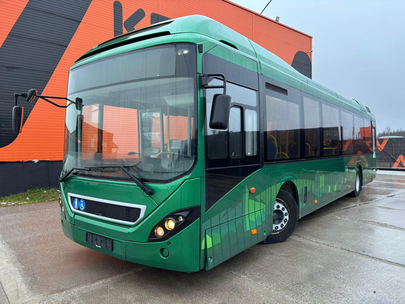 Volvo B5LH 7900 HYBRID 4x2 HYBRID / AC / AUXILIARY HEATING / WHEELCHAIR RAMP - Városi busz: 3 kép. Volvo B5LH 7900 HYBRID 4x2 HYBRID / AC / AUXILIARY HEATING / WHEELCHAIR RAMP - Városi busz: 3 kép.