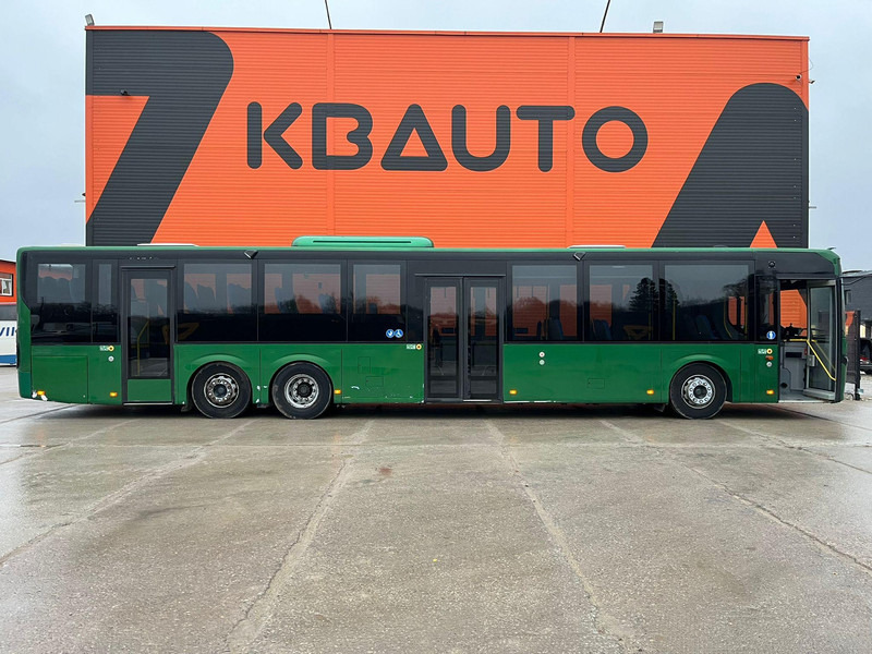 Városi busz Volvo B8RLE 8900 6x2 AC / AUXILIARY HEATER / WHEELCHAIR RAMP: 8 kép. Városi busz Volvo B8RLE 8900 6x2 AC / AUXILIARY HEATER / WHEELCHAIR RAMP: 8 kép.