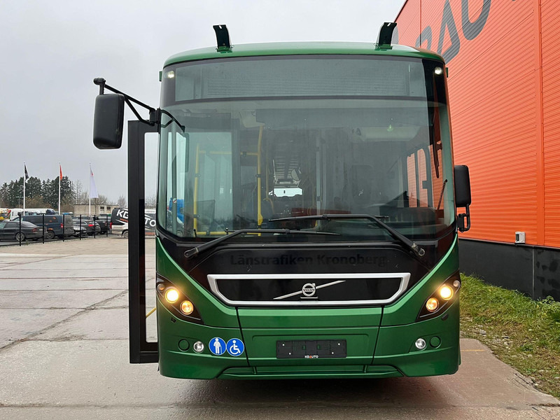 Volvo B8RLE 8900 6x2 AC / AUXILIARY HEATER / WHEELCHAIR RAMP - Városi busz: 2 kép. Volvo B8RLE 8900 6x2 AC / AUXILIARY HEATER / WHEELCHAIR RAMP - Városi busz: 2 kép.