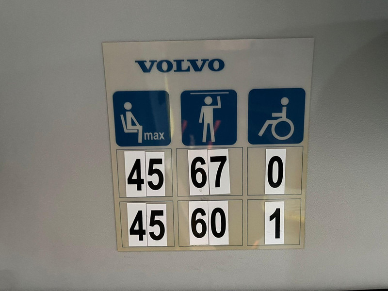 Városi busz Volvo B8RLE 8900 6x2 AC / AUXILIARY HEATER / WHEELCHAIR RAMP: 20 kép. Városi busz Volvo B8RLE 8900 6x2 AC / AUXILIARY HEATER / WHEELCHAIR RAMP: 20 kép.