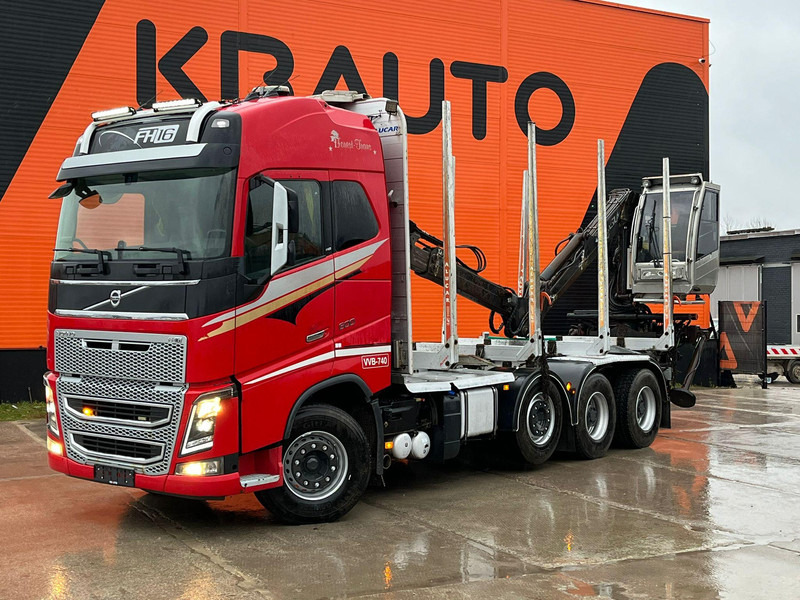 Volvo FH 16 600 8x4/4 FRESH TÜV - Rönkszállító teherautó, Darus autó: 2 kép. Volvo FH 16 600 8x4/4 FRESH TÜV - Rönkszállító teherautó, Darus autó: 2 kép.
