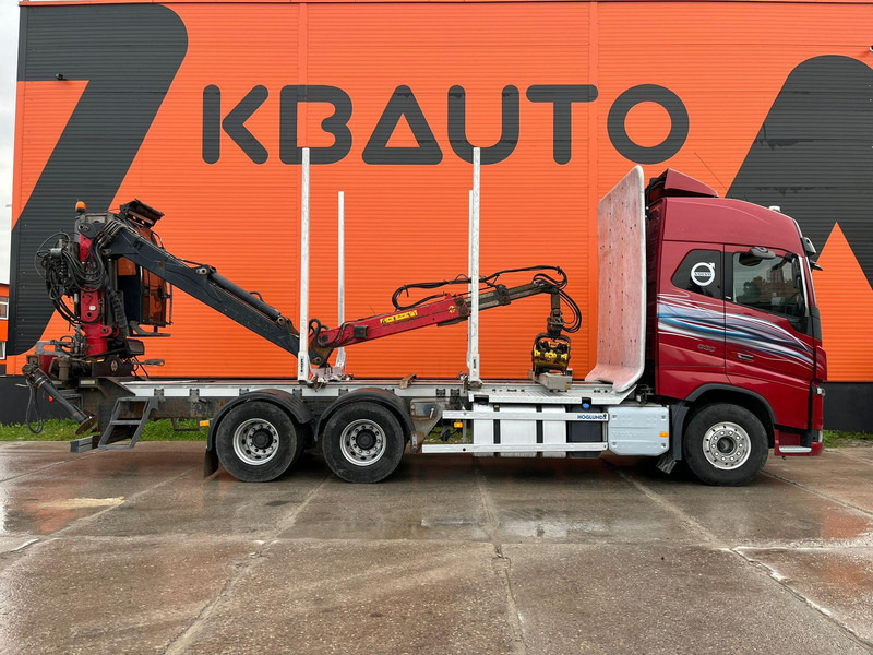 Volvo FH 16 650 6x4 Jonsered J1088ST. 96 - Rönkszállító teherautó, Darus autó: 4 kép. Volvo FH 16 650 6x4 Jonsered J1088ST. 96 - Rönkszállító teherautó, Darus autó: 4 kép.
