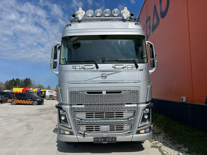 Volvo FH 16 750 6x4 9 TON FRONT AXLE / RETARDER / PTO / CHASSIS L=7856 mm - Alvaz teherautó: 3 kép. Volvo FH 16 750 6x4 9 TON FRONT AXLE / RETARDER / PTO / CHASSIS L=7856 mm - Alvaz teherautó: 3 kép.