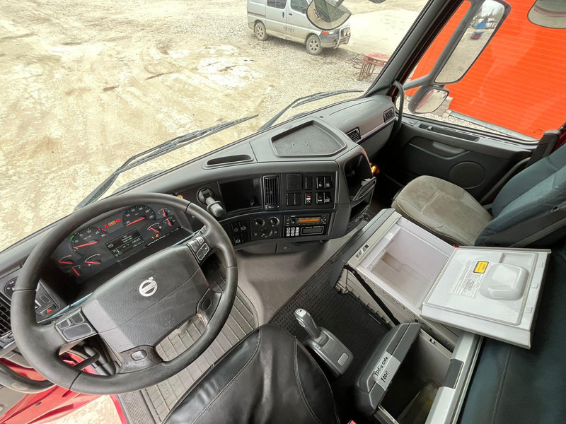 Alvaz teherautó Volvo FH 440 6x2 FOR SALE AS CHASSIS / CHASSIS L=7400 mm: 17 kép.