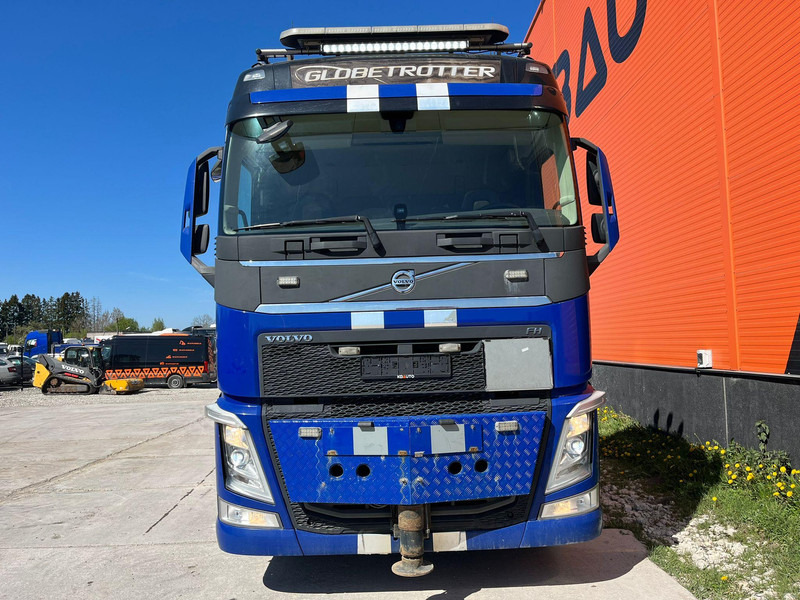 Volvo FH 460 8x2*6 PK78002 + JIB + WINCH / PLATFORM L=7190 mm - Platós teherautó, Darus autó: 3 kép. Volvo FH 460 8x2*6 PK78002 + JIB + WINCH / PLATFORM L=7190 mm - Platós teherautó, Darus autó: 3 kép.