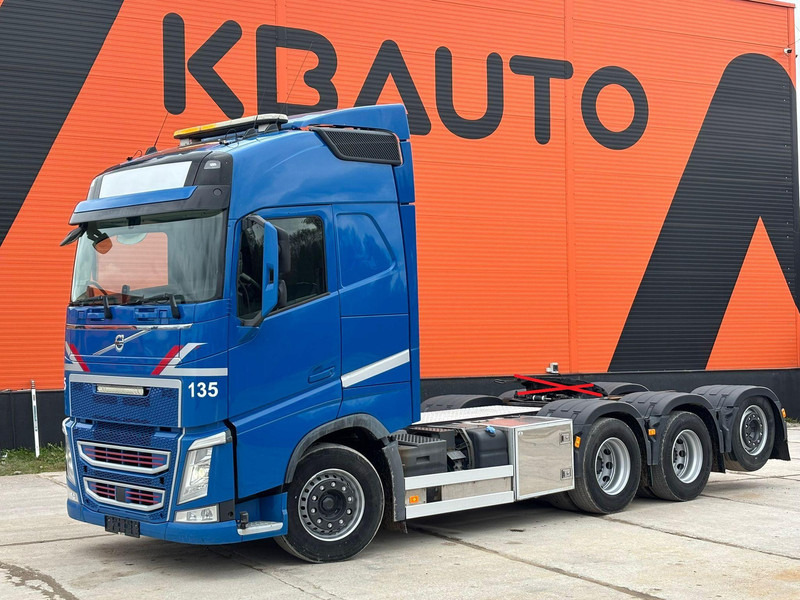 Volvo FH 500 8x4*4 FOR SALE AS CHASSIS / GCW 70 ton / PTO / CHASSIS L=6420 mm - Alvaz teherautó: 1 kép. Volvo FH 500 8x4*4 FOR SALE AS CHASSIS / GCW 70 ton / PTO / CHASSIS L=6420 mm - Alvaz teherautó: 1 kép.