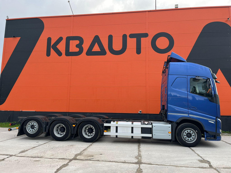 Volvo FH 500 8x4*4 GLOBE XL / RETARDER / CHASSIS L=7589 mm - Alvaz teherautó: 4 kép. Volvo FH 500 8x4*4 GLOBE XL / RETARDER / CHASSIS L=7589 mm - Alvaz teherautó: 4 kép.