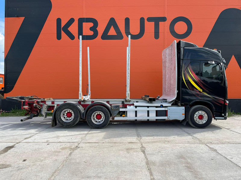 Volvo FH 540 6x4 TANDEM AXLE LIFT - Rönkszállító teherautó, Darus autó: 5 kép. Volvo FH 540 6x4 TANDEM AXLE LIFT - Rönkszállító teherautó, Darus autó: 5 kép.