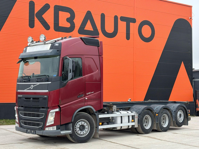 Volvo FH 540 8x4*4 CHASSIS L=6124 mm - Alvaz teherautó: 1 kép. Volvo FH 540 8x4*4 CHASSIS L=6124 mm - Alvaz teherautó: 1 kép.