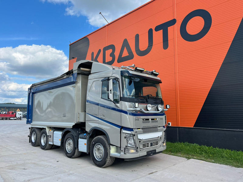 Volvo FH 540 8x4 HYDRAULIC TENT / RETARDER / TANDEM AXLE LIFT - Billenőplatós teherautó: 4 kép. Volvo FH 540 8x4 HYDRAULIC TENT / RETARDER / TANDEM AXLE LIFT - Billenőplatós teherautó: 4 kép.