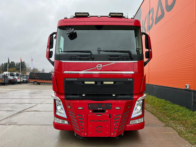 Volvo FH 540 8x4 PK 92002 + JIB + WINCH / PLATFORM L=6341-7344 mm extendable - Platós teherautó, Darus autó: 2 kép. Volvo FH 540 8x4 PK 92002 + JIB + WINCH / PLATFORM L=6341-7344 mm extendable - Platós teherautó, Darus autó: 2 kép.