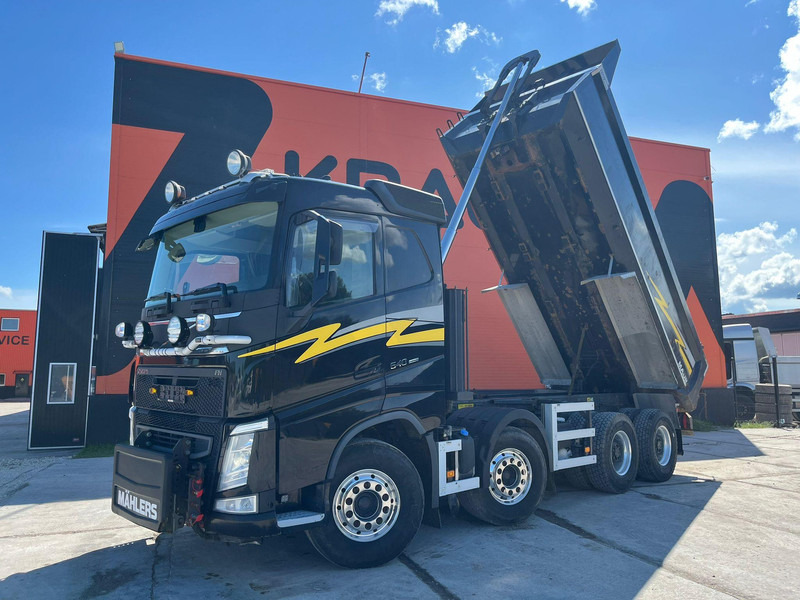 Volvo FH 540 8x4 RETARDER / TANDEM AXLE LIFT / BIG AXLES - Billenőplatós teherautó: 2 kép. Volvo FH 540 8x4 RETARDER / TANDEM AXLE LIFT / BIG AXLES - Billenőplatós teherautó: 2 kép.