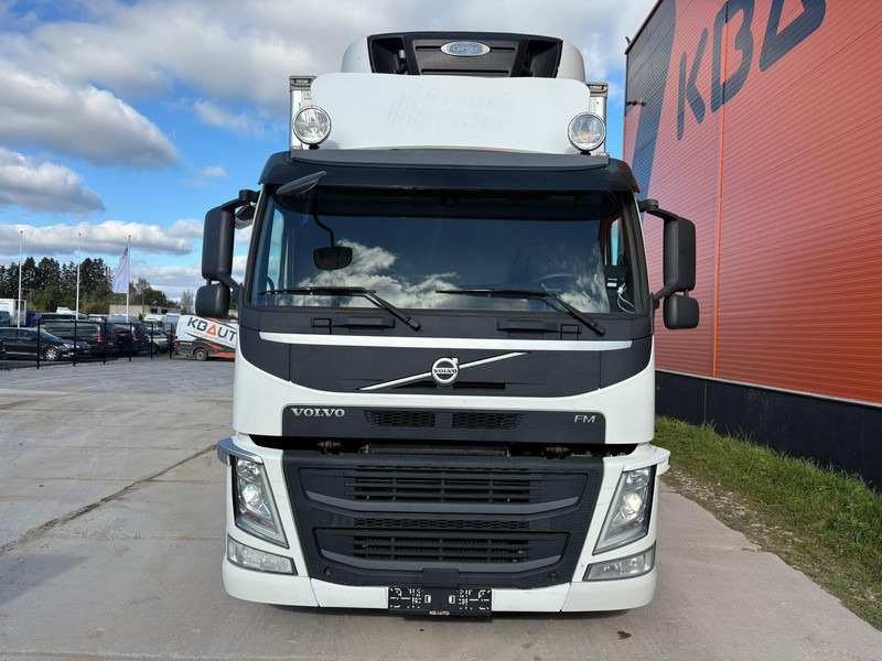 Volvo FM 330 6x2*4 Carrier Supra 1250 Mt / BOX L=9663 mm - Hűtős teherautó: 3 kép. Volvo FM 330 6x2*4 Carrier Supra 1250 Mt / BOX L=9663 mm - Hűtős teherautó: 3 kép.