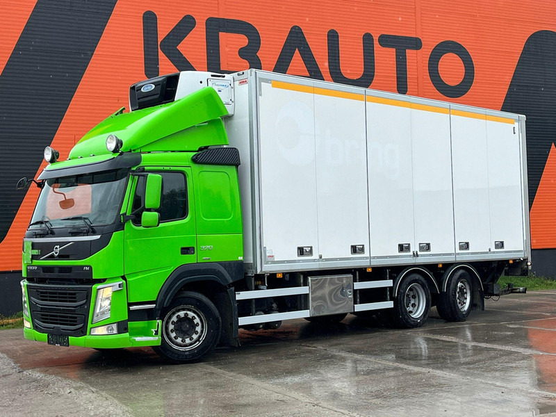 Volvo FM 370 6x2*4 SUPRA 850 / BOX L=7430 mm - Hűtős teherautó: 1 kép. Volvo FM 370 6x2*4 SUPRA 850 / BOX L=7430 mm - Hűtős teherautó: 1 kép.