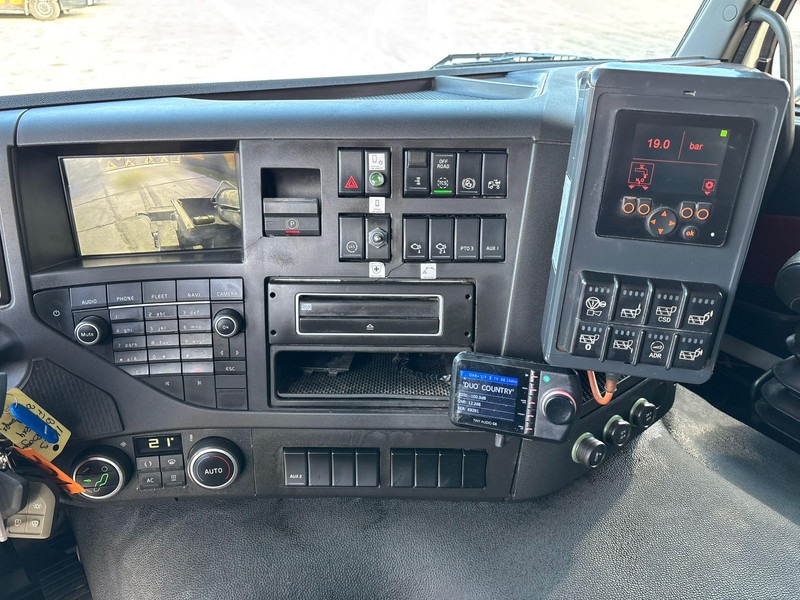 Betonmixer Volvo FMX 500 8x4 PUMI 24-3 - 24 m - 2303 hours / 7 m3 / FULL STEEL: 20 kép.