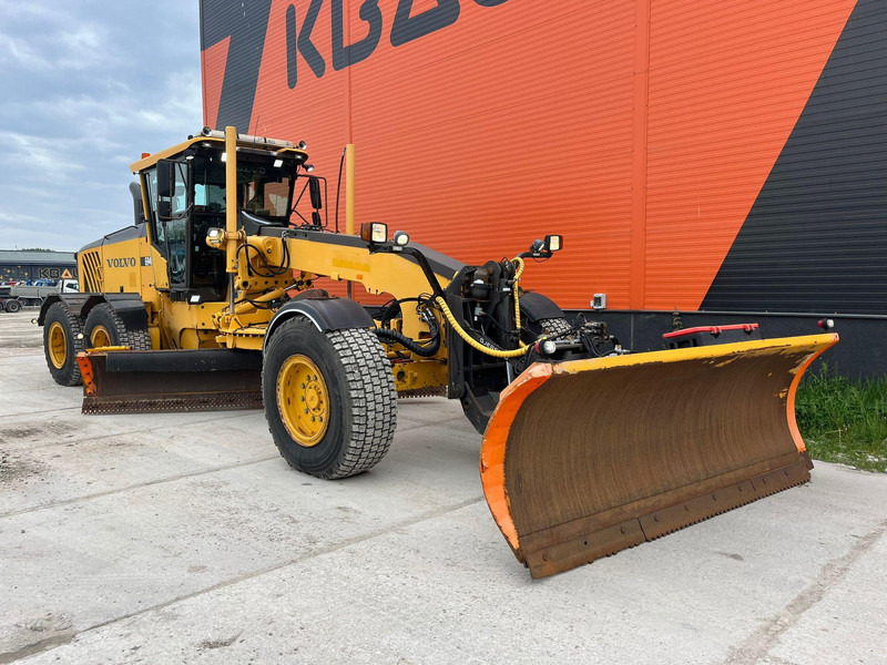 Volvo G946 LEICA 3D / AC / CENTRAL LUBRICATION / FULL REBUILD GEARBOX WITH WARRANTY / NEW CLUTCH - Gréder: 3 kép. Volvo G946 LEICA 3D / AC / CENTRAL LUBRICATION / FULL REBUILD GEARBOX WITH WARRANTY / NEW CLUTCH - Gréder: 3 kép.