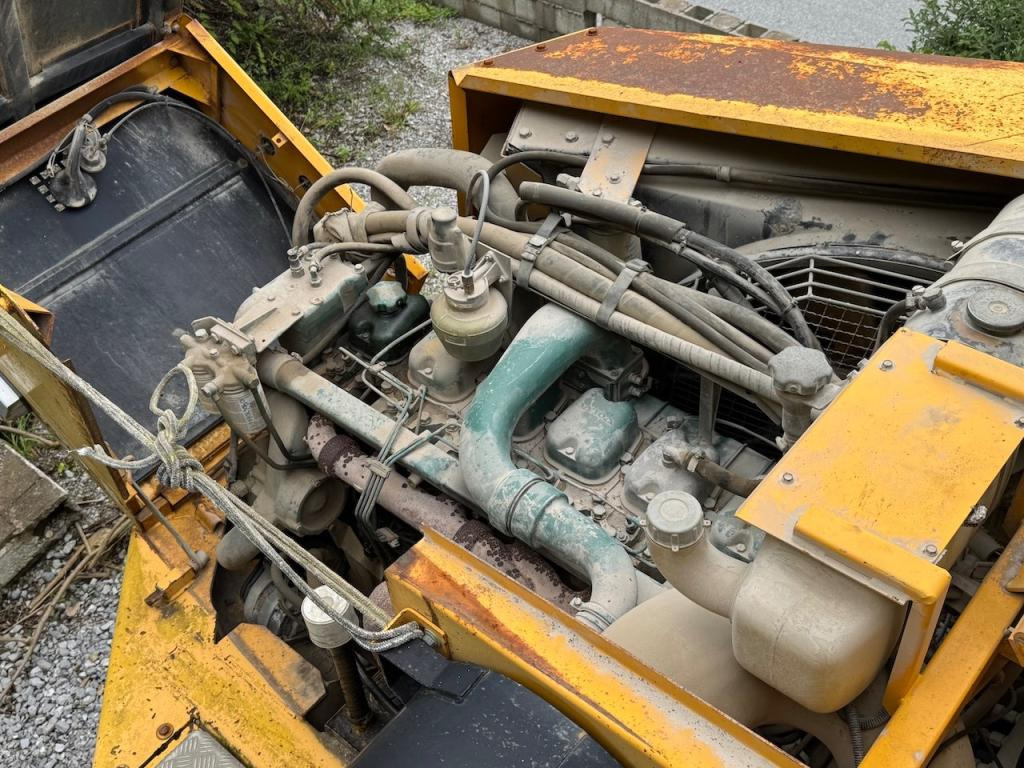 BM Volvo A35 lízing BM Volvo A35: 10 kép.