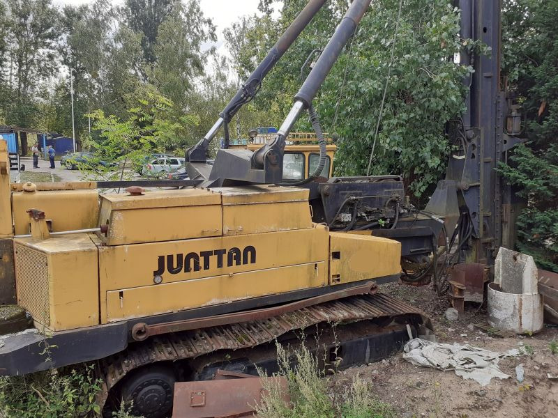 JUNTTAN PV 216 - Cölöpverő: 5 kép. JUNTTAN PV 216 - Cölöpverő: 5 kép.