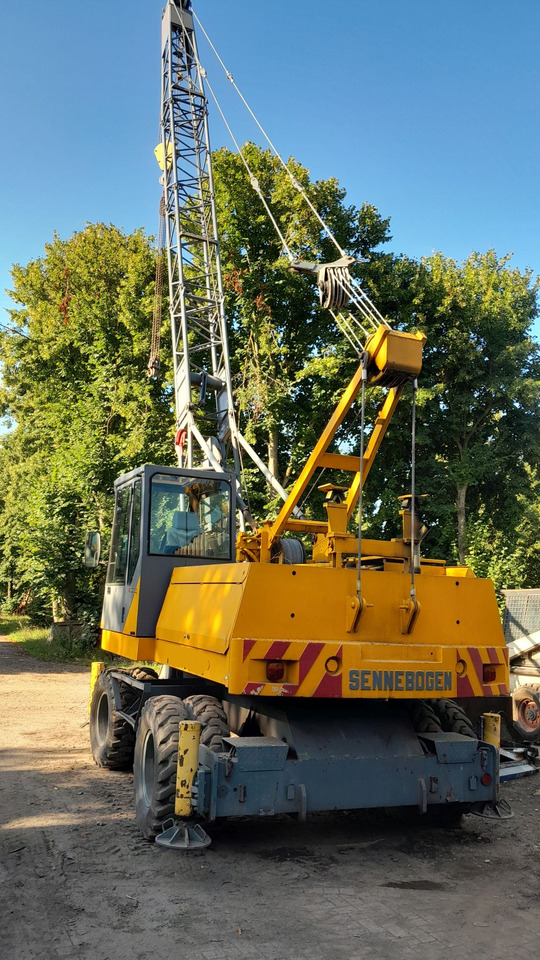 SENNEBOGEN S612M - Autódaru: 4 kép. SENNEBOGEN S612M - Autódaru: 4 kép.