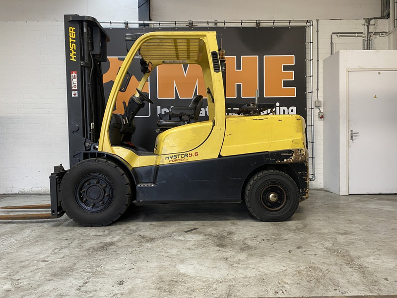 Hyster H5.5FT - Gázüzemű targonca: 2 kép. Hyster H5.5FT - Gázüzemű targonca: 2 kép.