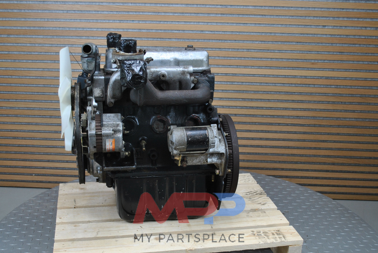 Iseki E3AE1 - Motor - Kistraktor: 4 kép. Iseki E3AE1 - Motor - Kistraktor: 4 kép.