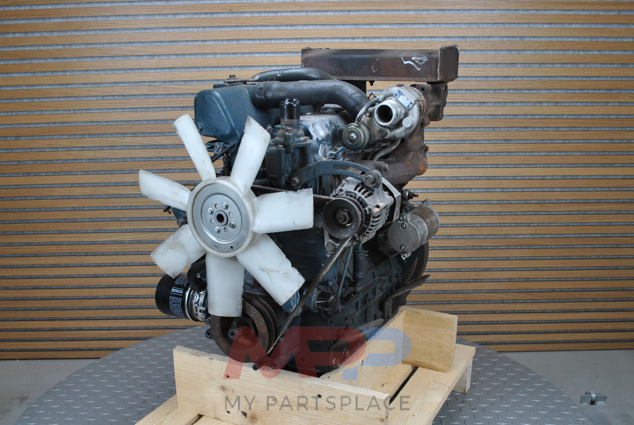 KUBOTA V2003-T - Motor - Mezőgazdasági gépek: 2 kép. KUBOTA V2003-T - Motor - Mezőgazdasági gépek: 2 kép.