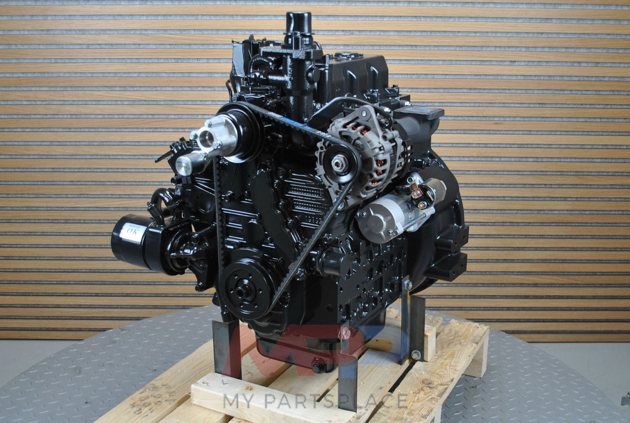 Kubota Kubota D1803 (Kioti) - Motor - Mezőgazdasági gépek: 1 kép. Kubota Kubota D1803 (Kioti) - Motor - Mezőgazdasági gépek: 1 kép.