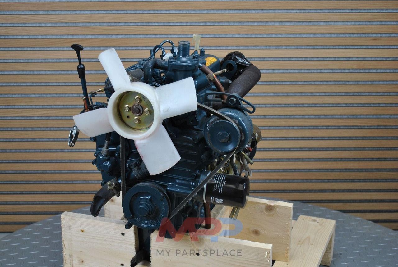 Kubota Kubota D722 - Motor - Mezőgazdasági gépek: 1 kép. Kubota Kubota D722 - Motor - Mezőgazdasági gépek: 1 kép.